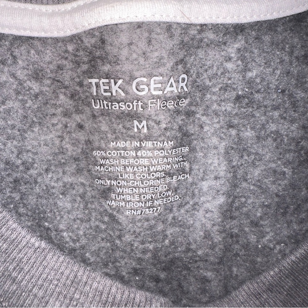 Tek Gear‎ Gray Knit Crewneck Sweater Minimalist Design - Picture 2 of 7